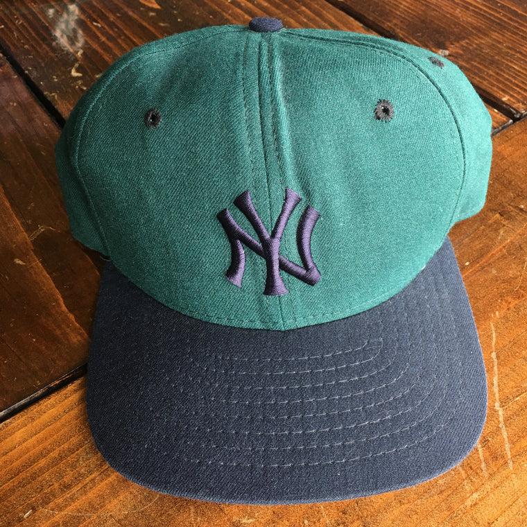 New York Yankees snapback hat