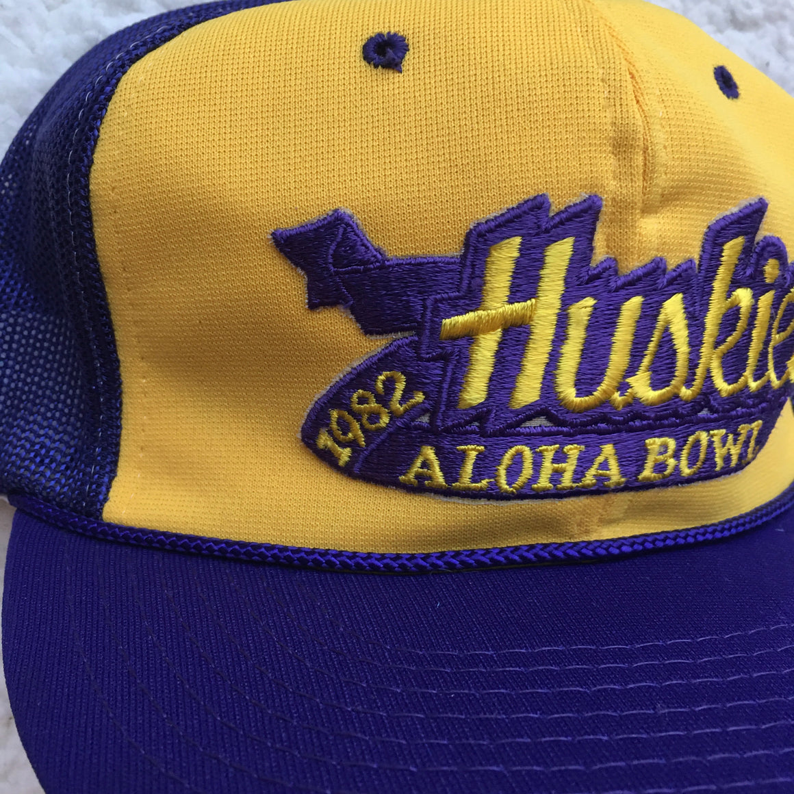 Washington Huskies 1982 Aloha Bowl hat