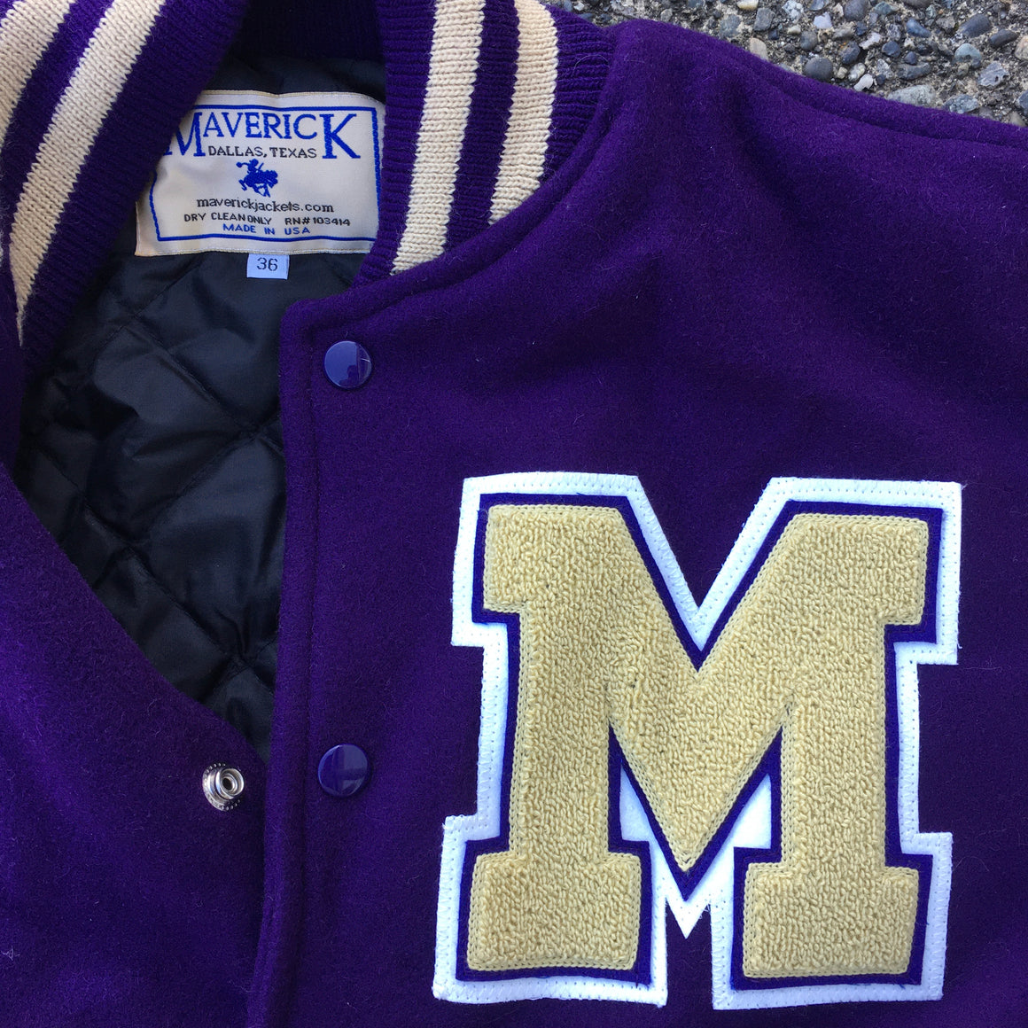 Authentic JMU Dukes jacket - Small