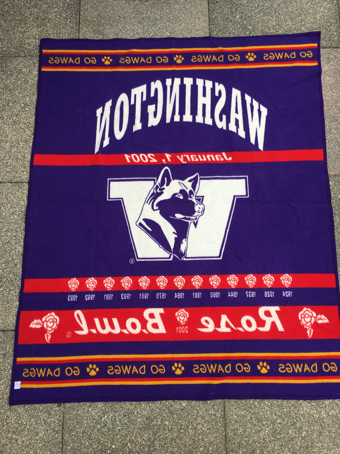Washington Huskies Rose Bowl Pendleton blanket