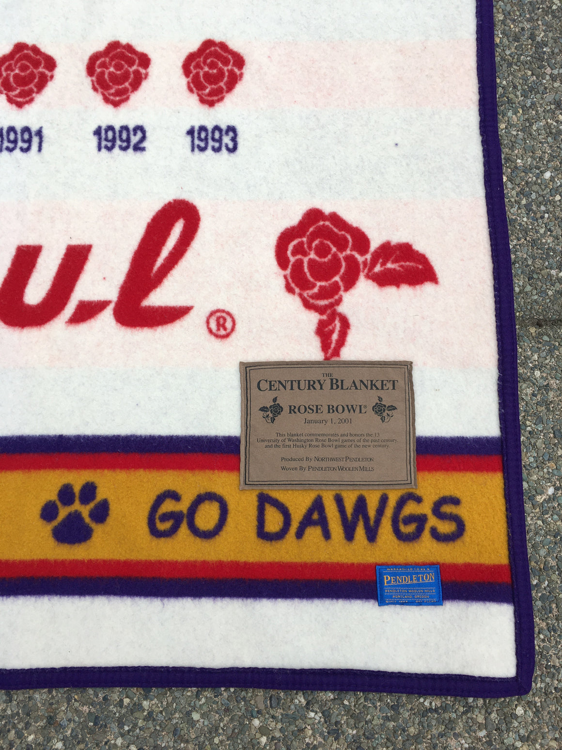 Washington Huskies Rose Bowl Pendleton blanket