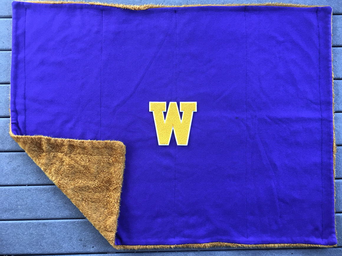 Washington Huskies stadium blanket