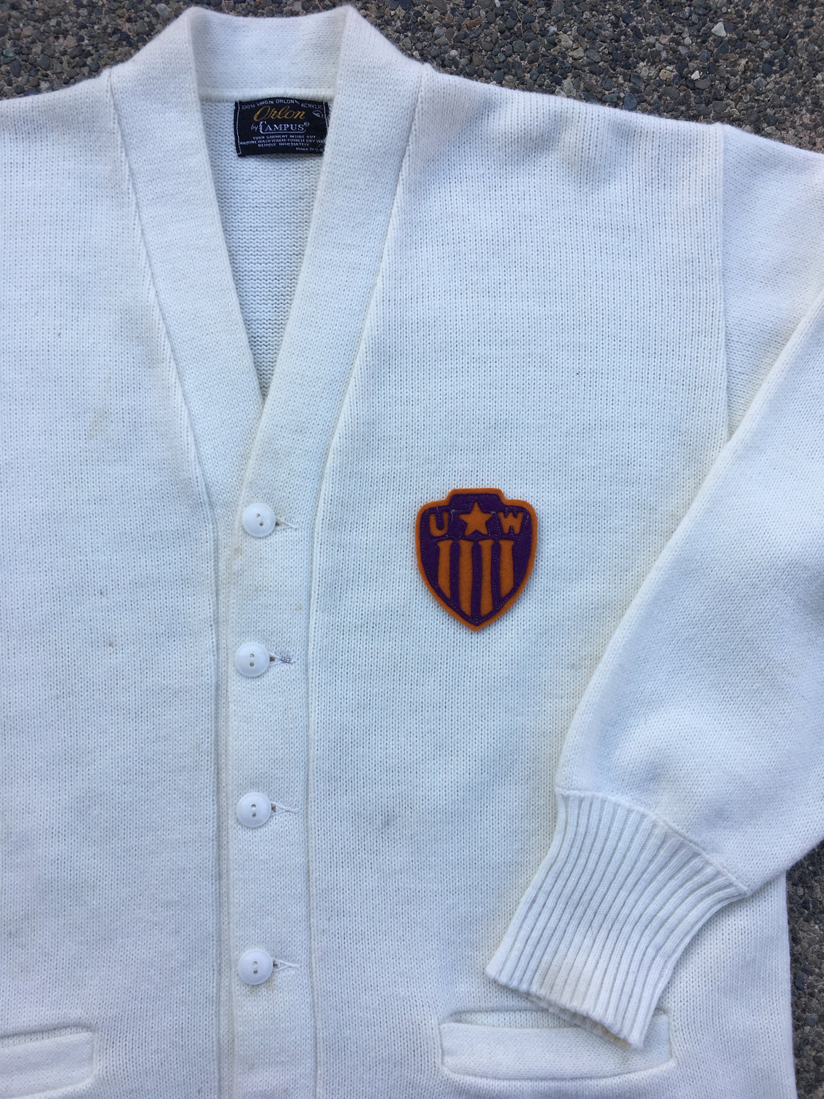 Washington Huskies Cardigan Sweater - L / XL