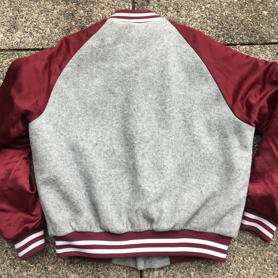 WSU Cougars satin / fleece jacket - size M