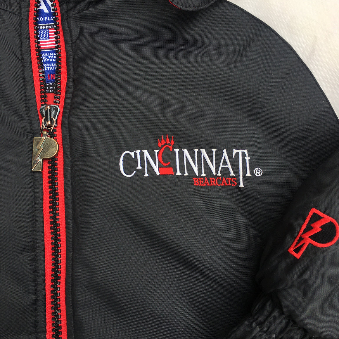 Cincinnati Bearcats Jacket - size BIG Med