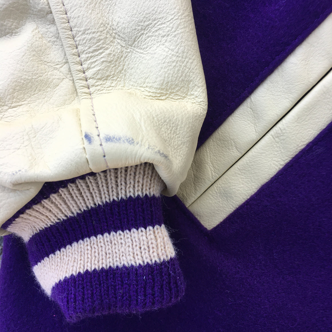 Authentic JMU Dukes jacket - Small