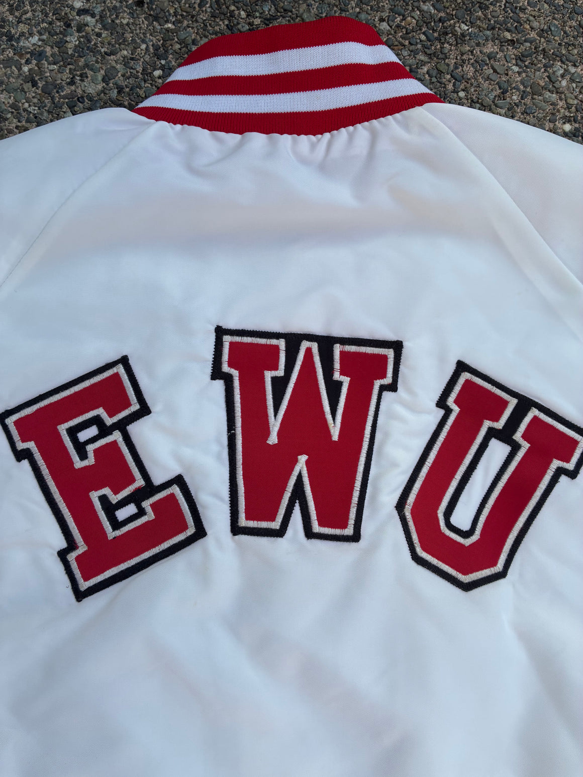 Eastern Washington Eagles jacket - L
