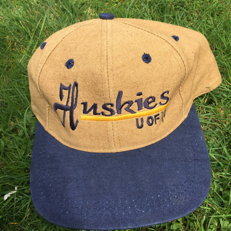 Vintage Washington Huskies hat
