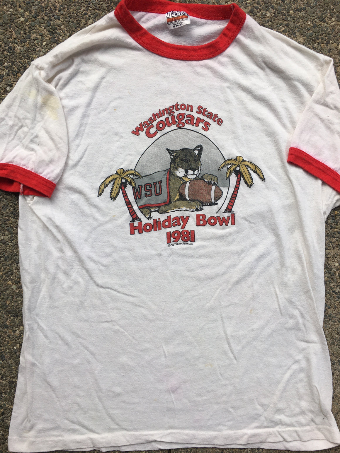 1981 Holiday Bowl WSU Cougars shirt & hat
