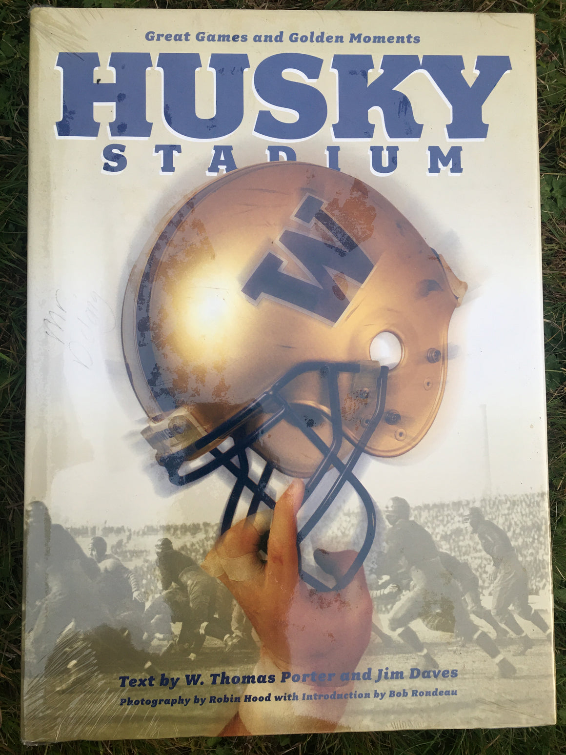 Husky Stadium book (2004)