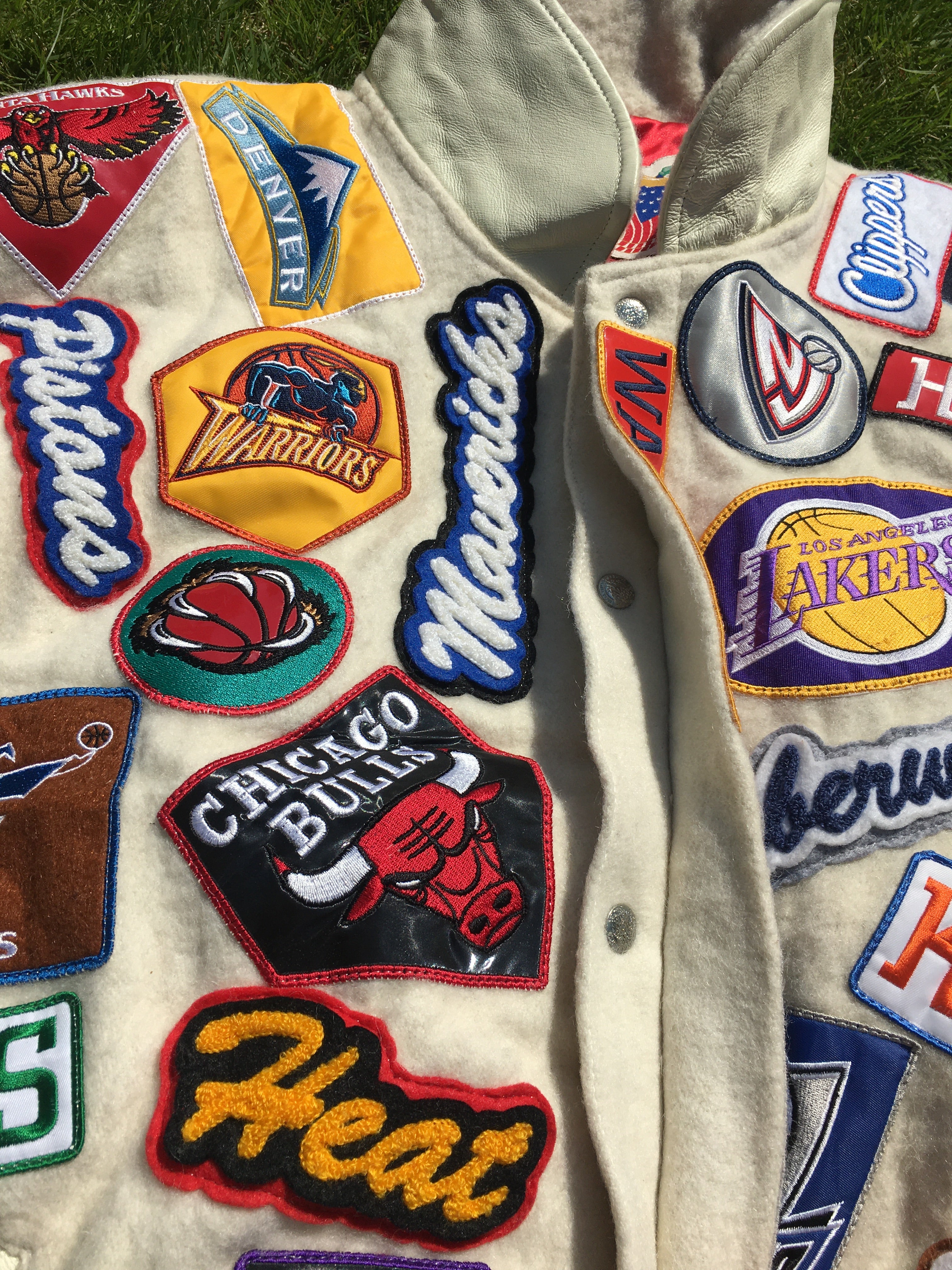 NBA Logos jacket - 3XL-5XL - VintageSportsGear