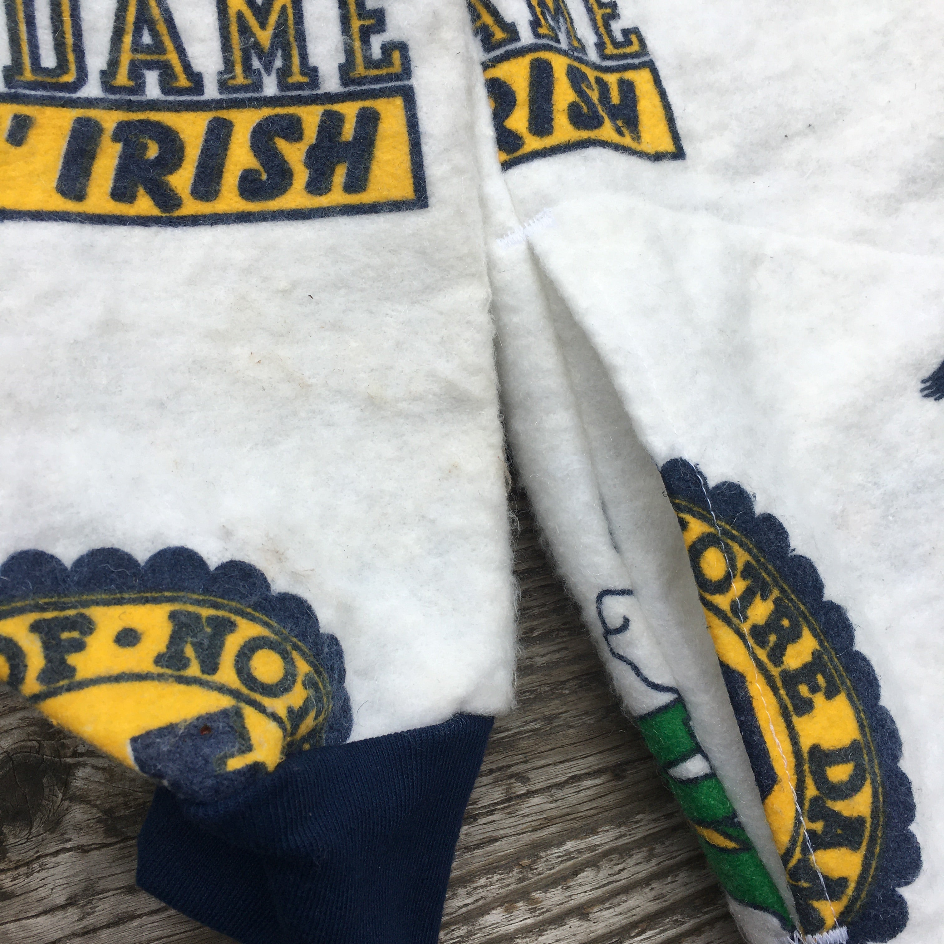 Notre Dame Fighting Irish jacket - XL - VintageSportsGear