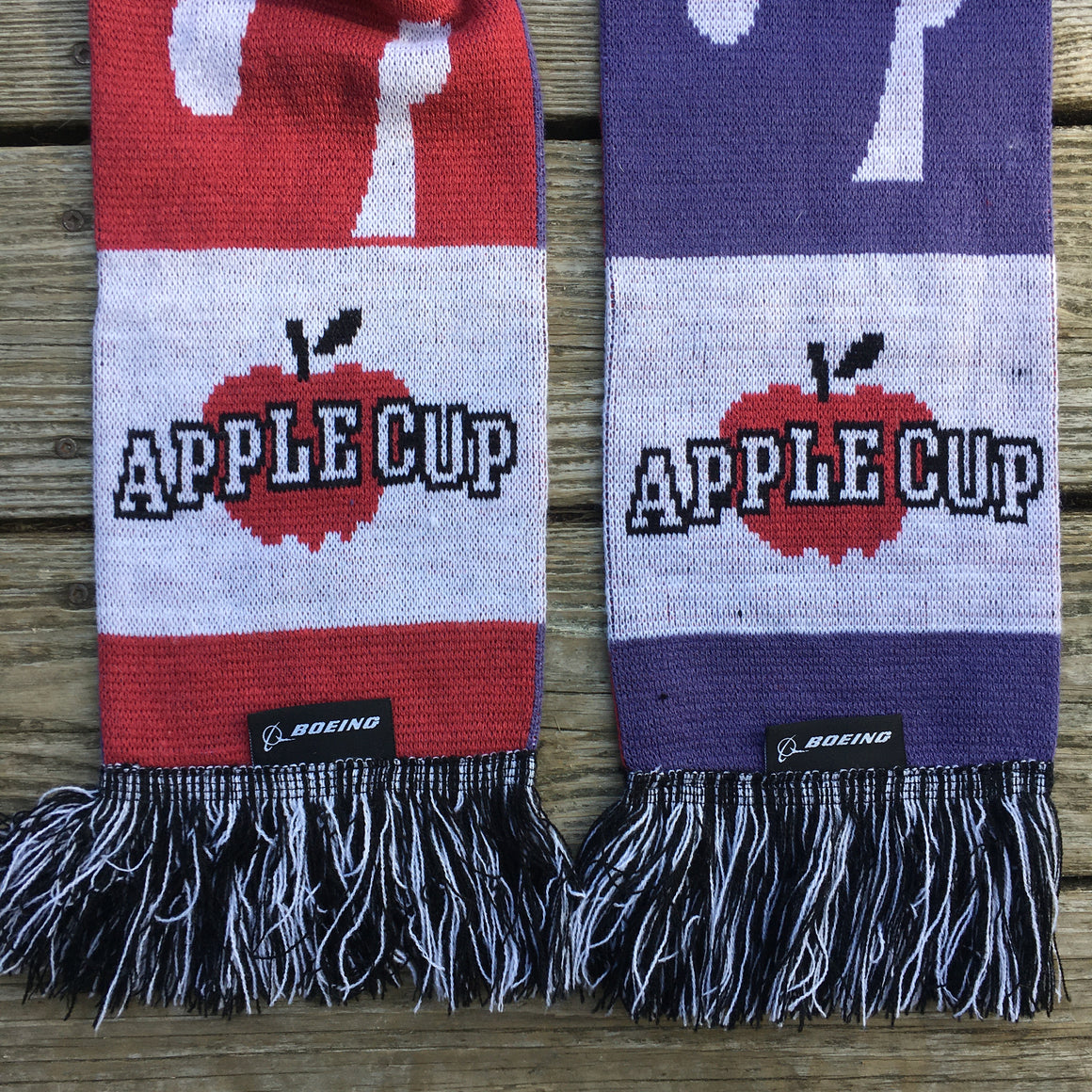 Apple Cup scarf