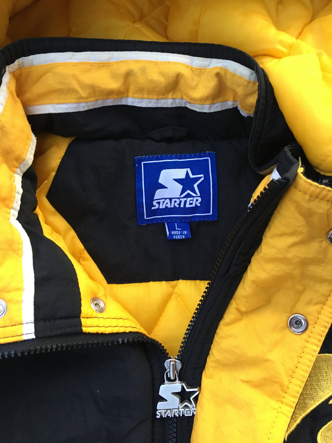 Iowa Hawkeyes Starter jacket - L / XL