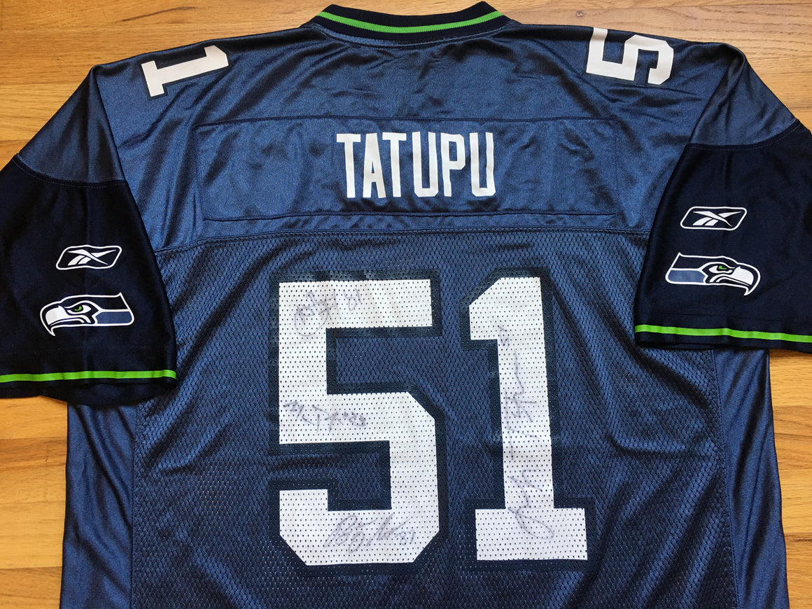 Seattle Seahawks Signed Lofa Tatupu jersey - XL