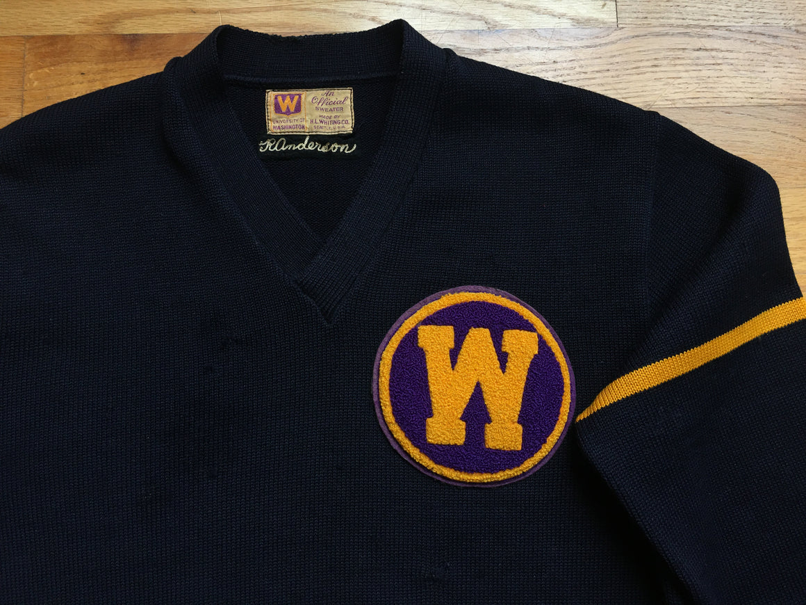 Washington Huskies Letter Sweater - S