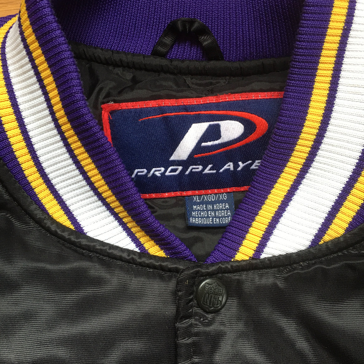 Minnesota Vikings satin jacket - XL