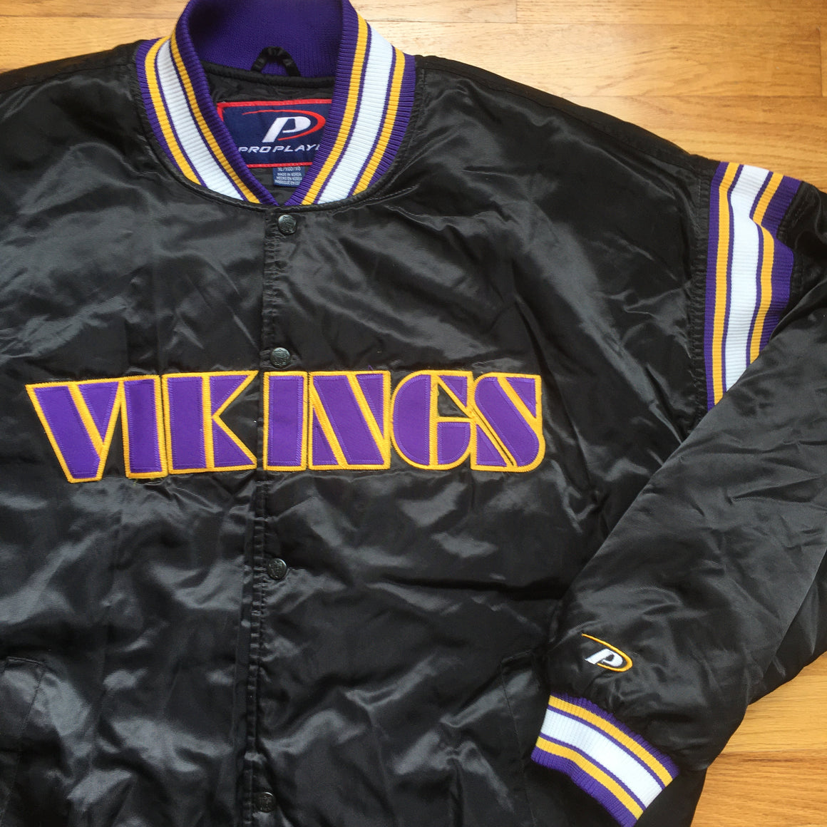 Minnesota Vikings satin jacket - XL