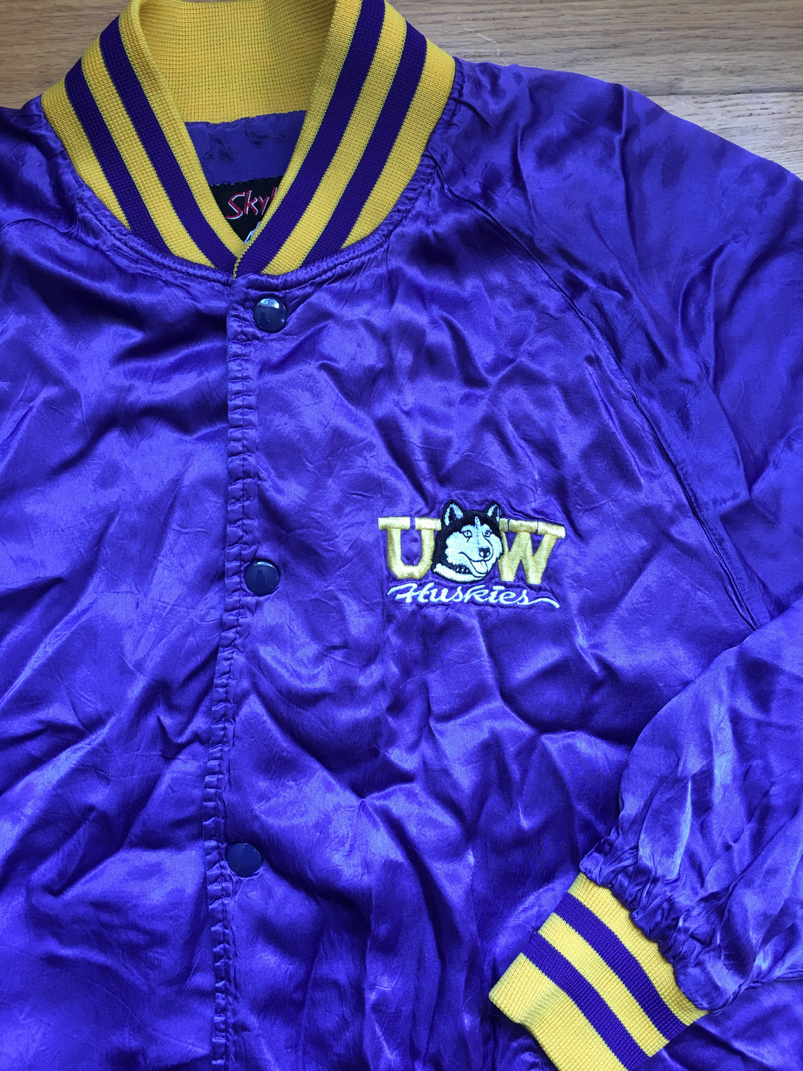 Washington Huskies satin jacket - M / L