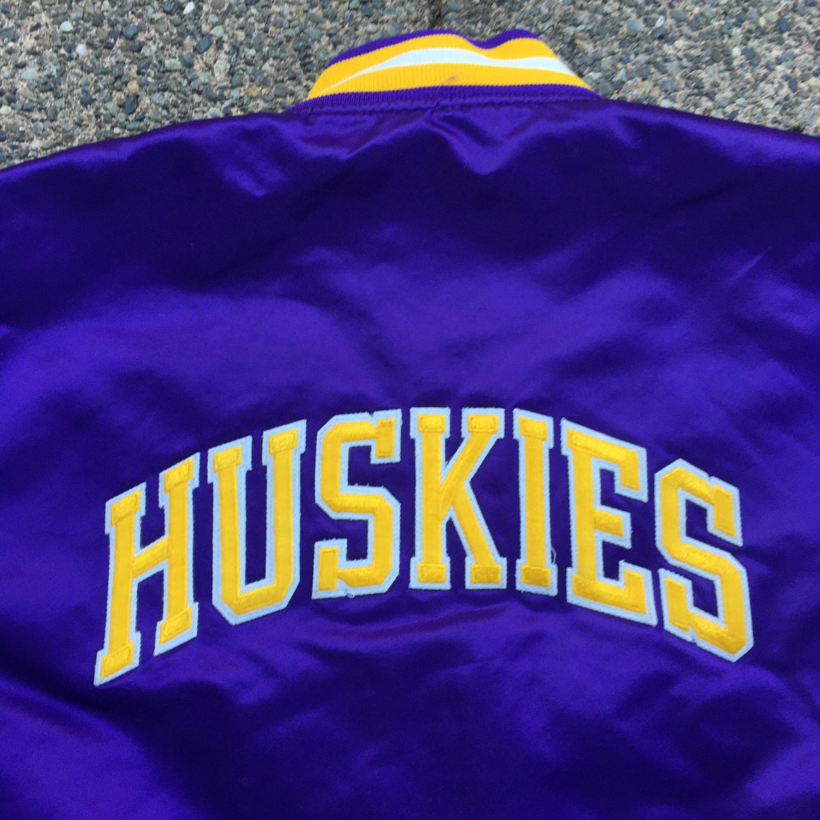 Washington Huskies Starter satin jacket - XL