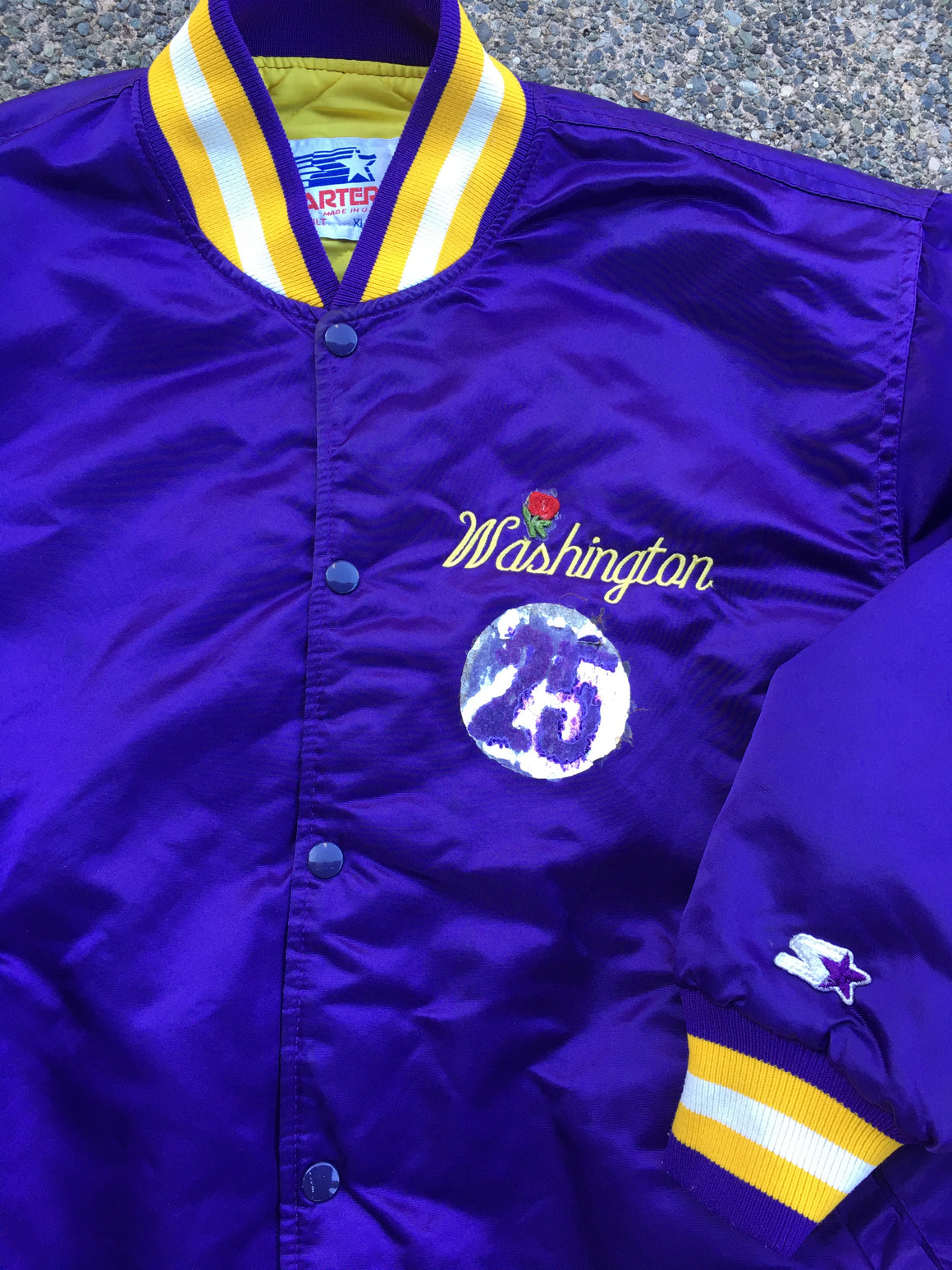 Washington Huskies Starter satin jacket - XL
