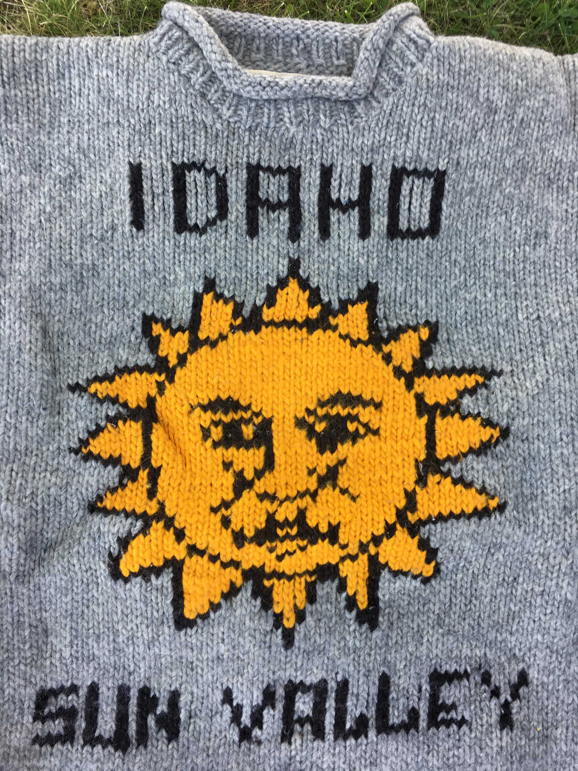 Sun Valley Idaho sweater - M