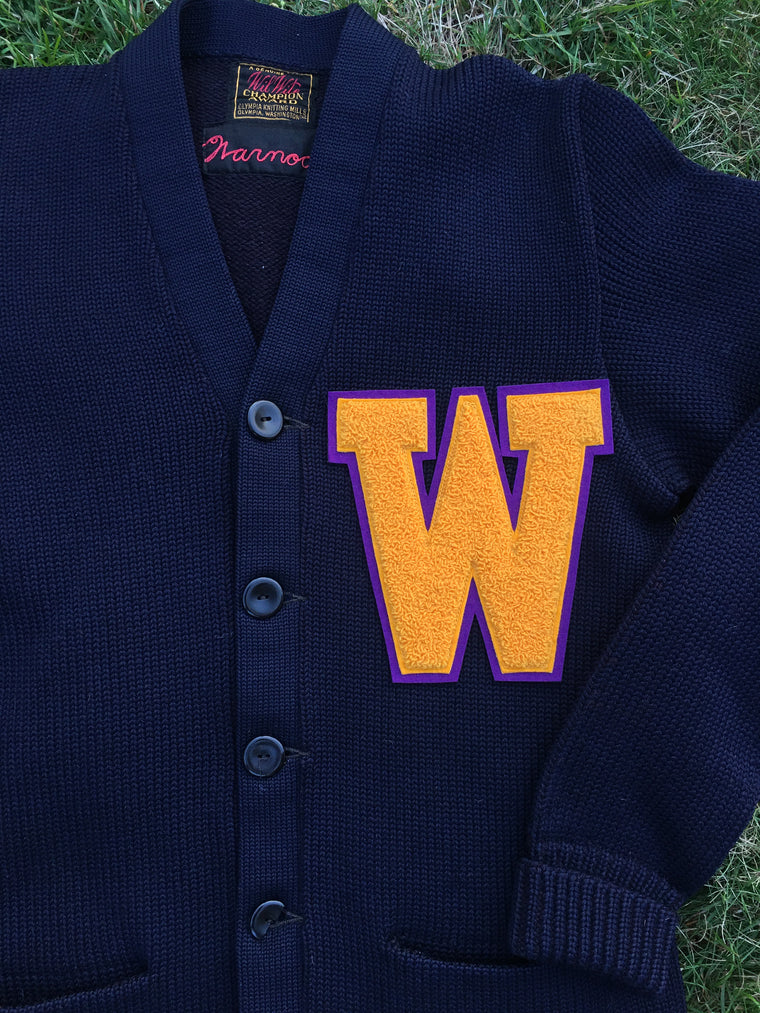 Washington Huskies letterman sweater -Small Long