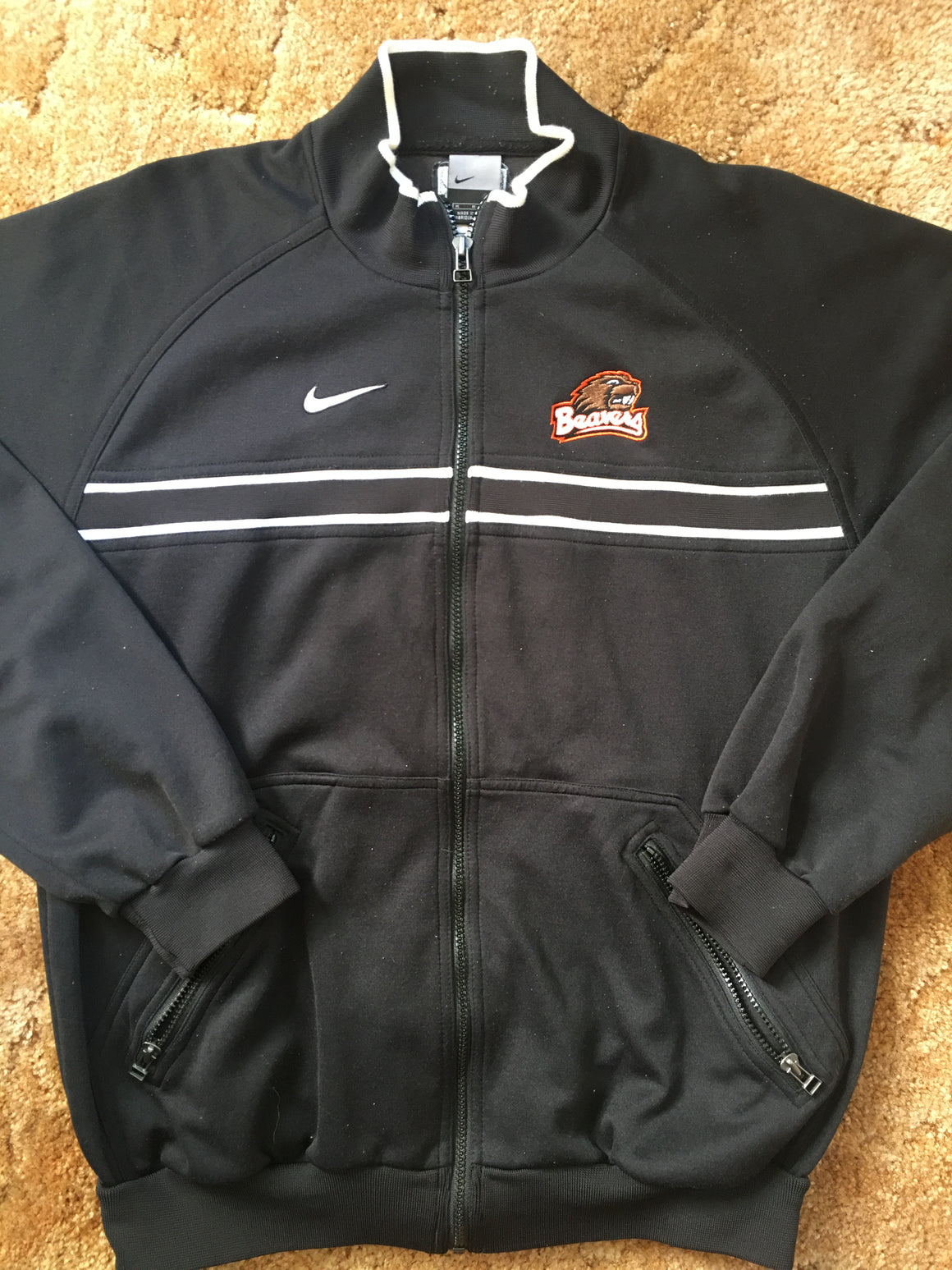 Oregon State Beavers warmup jacket - M / L
