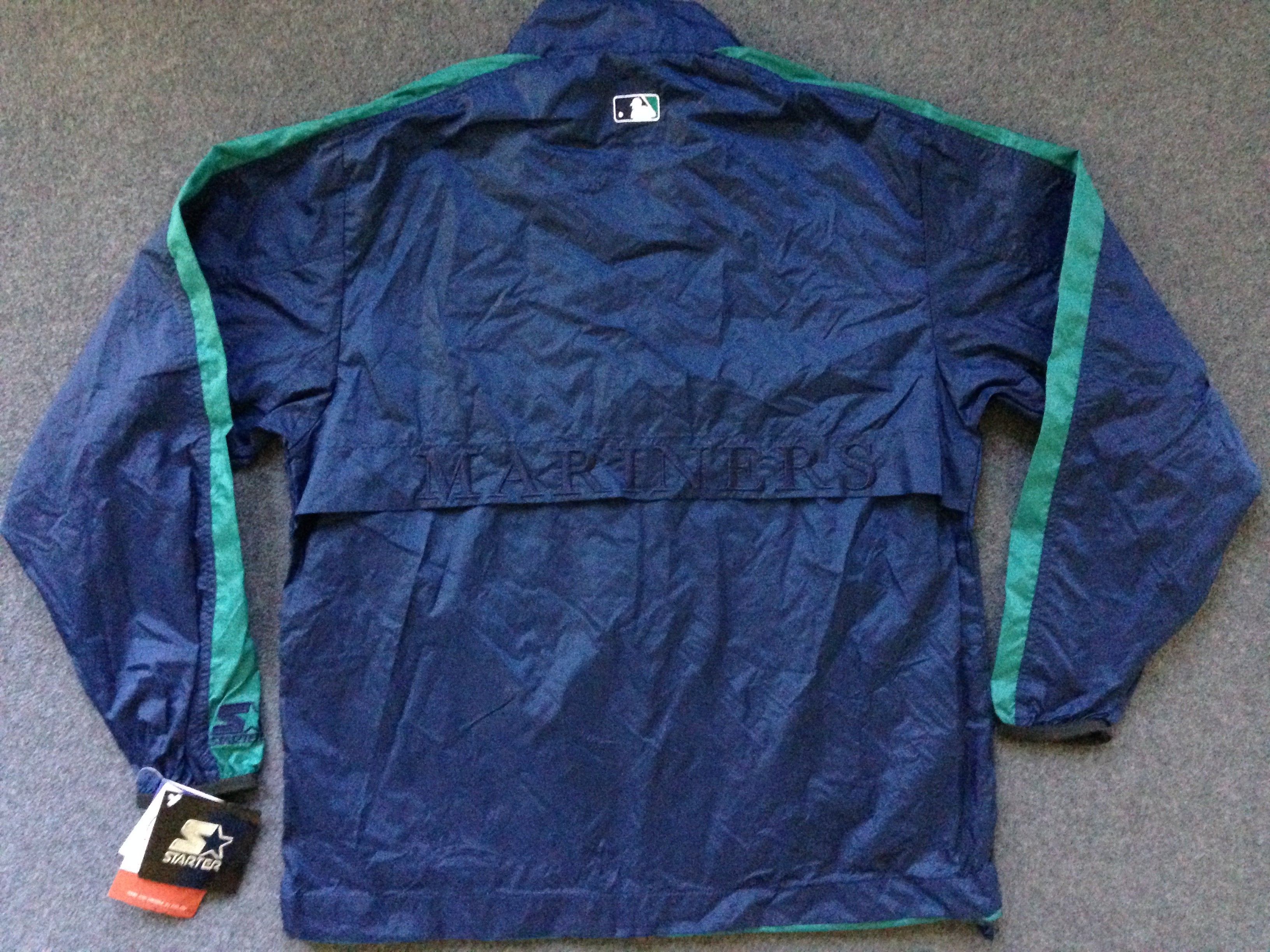 Seattle Mariners pullover jacket - S / M - VintageSportsGear